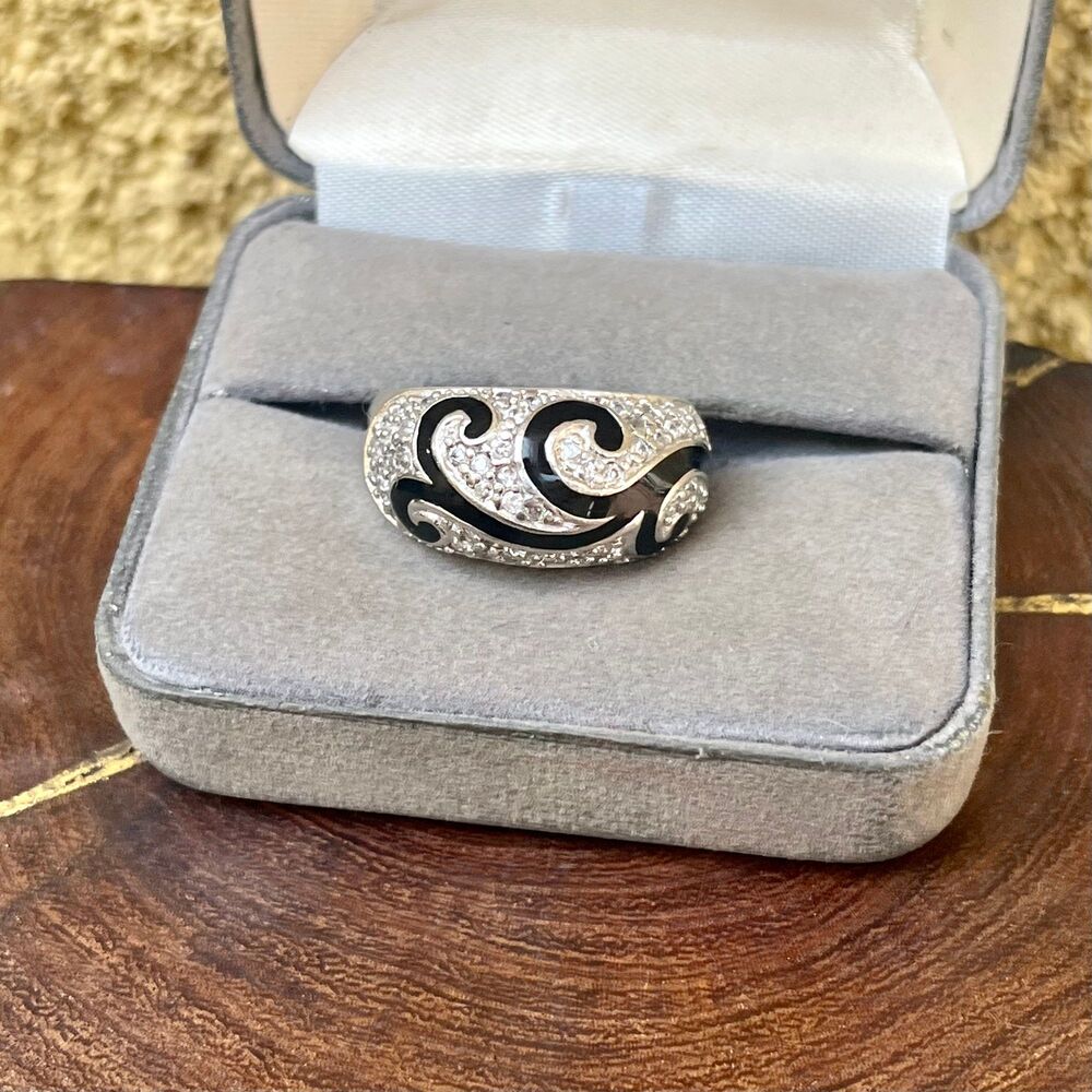 Vintage Crystal Rhinestone Dome Ring Sterling Silver Band Size 8 Sparkly Jewelry